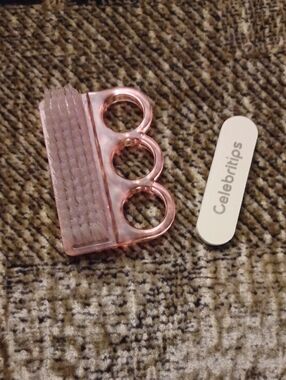 $4 Add-on New Pink Nail Dust Brush & Celebritips Nail File